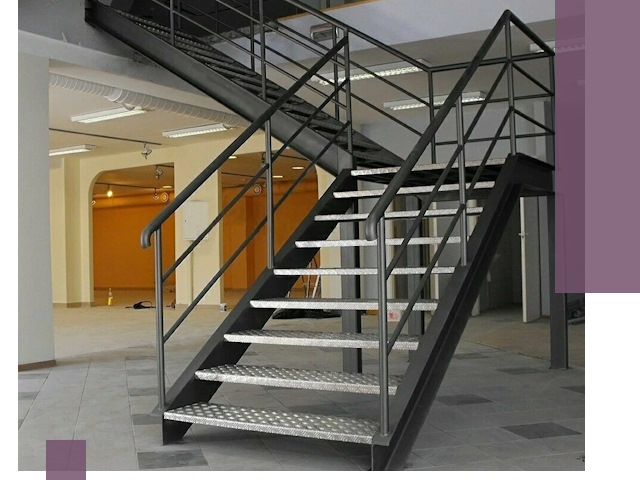 Лестницы для офиса в Обнинске: изготовление, монтаж, демонтаж