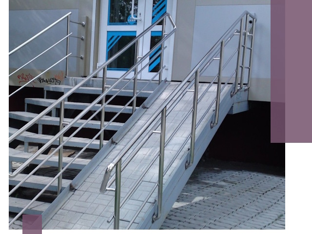 Пандус на крыльцо под ключ в Обнинске: монтаж и изготовление