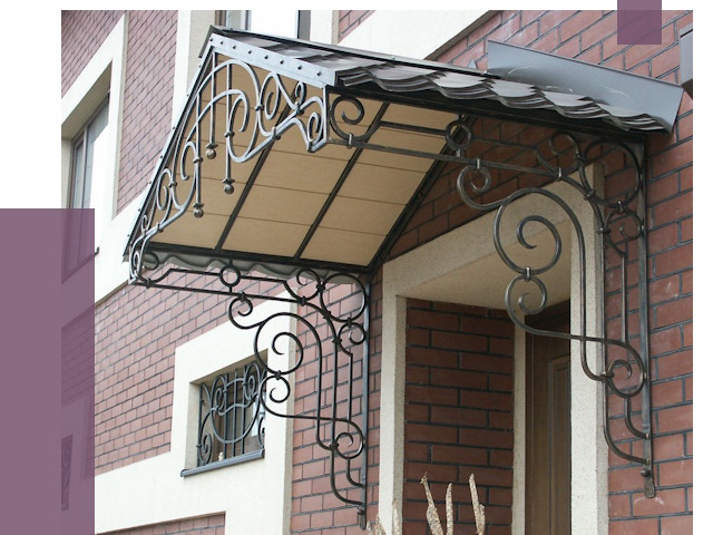 Двускатные козырьки в Обнинске под ключ от 12688 руб.