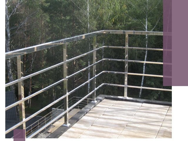 Парапеты из нержавеющей стали в Обнинске — изготовление и монтаж