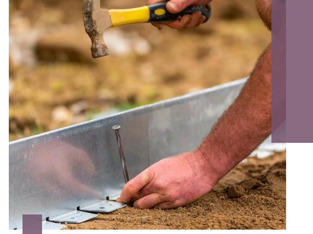 Монтаж металлических бордюров в Обнинске быстро и качественно